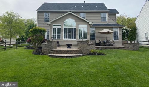 184 Malcolm Forest Rd, New Castle, DE 19720-8748