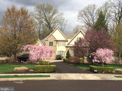 108 Gift Cir, Prospectville PA 19002-2732 exterior