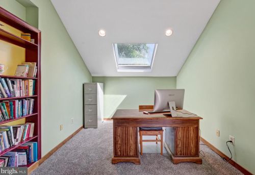 813 Marlboro Spring Rd, Kennett Sq PA  19348-1313 exterior