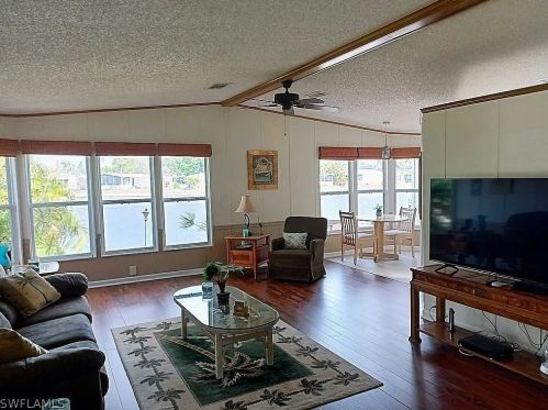 311 Riverwood Rd, Naples, FL 34114-3978