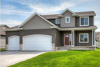 4103 147th St, Des Moines, IA 50323-2491