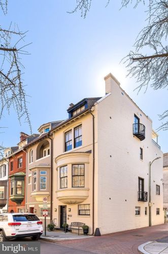 1832 Corcoran St, Washington, DC 20009-1608
