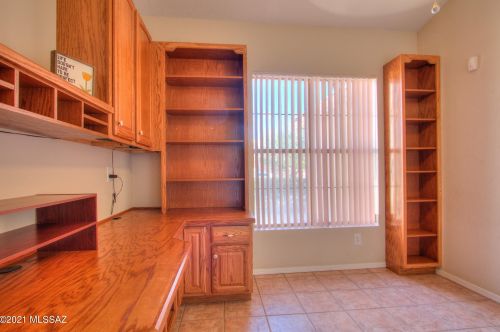 6891 Tombstone Way, Tucson AZ 85743-1058 exterior