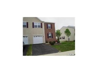6843 Lincoln Dr, Macungie, PA 18062-9594