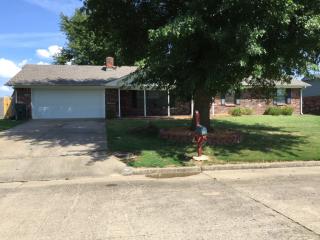 300 Phoenix Village Rd, Muskogee, OK 74403-6207