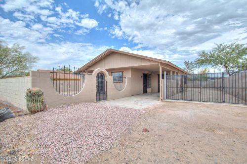 1728 Dragoon St, Tucson, AZ 85745-1914
