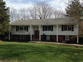 4 Slayton Rd, Glenwood, NJ 07418-1021