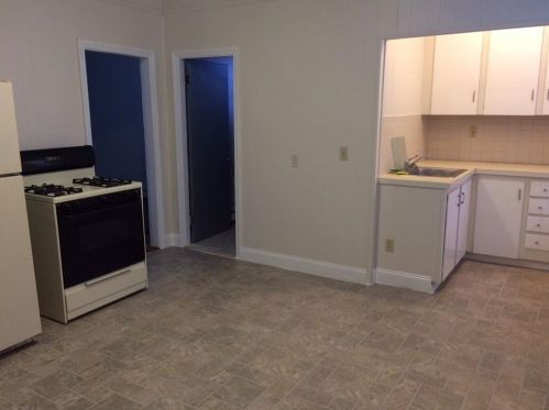 124 Ledge St, Providence RI 02904-1532 exterior