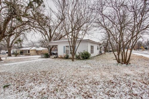 830 Heron St, Denison, TX 75020-6144