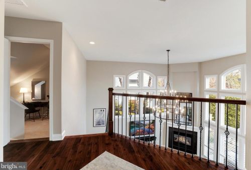 18506 Pelicans Nest Way, Leesburg VA  20176-3963 exterior