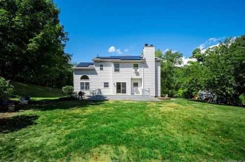 270 Prosperous Valley Rd, Middletown NY  10940-8707 exterior