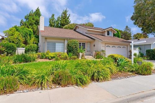 4738 Gateshead Rd, Carlsbad, CA 92010-6506