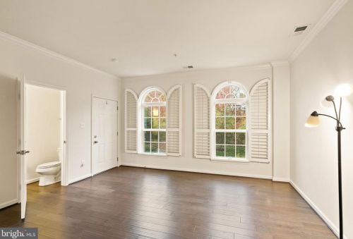 7542 Brunson Cir, Gainesville VA  20155 exterior