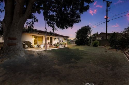 11571 Seacrest Cir, Garden Grove, CA 92840-1933