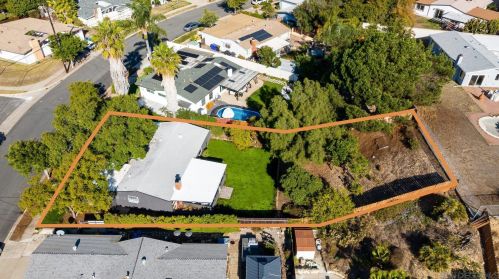 6623 Ballinger Ave, San Diego CA  92119-1822 exterior