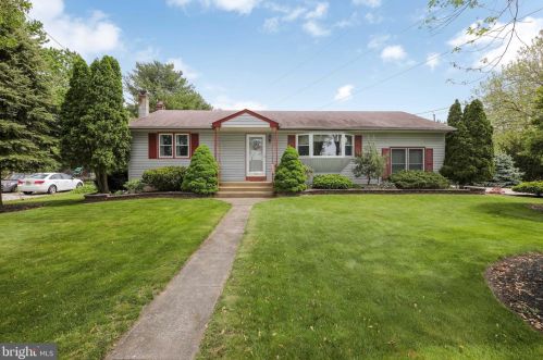 111 Landing Rd, Blenheim, NJ 08012-5105