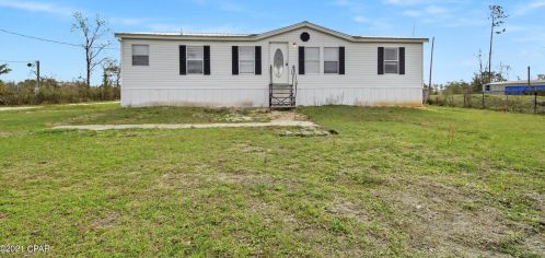8224 Eastwood Ave, Youngstown, FL 32466-2186