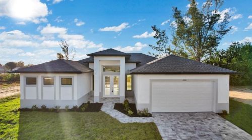 3302 11th Pl, Cape Coral, FL 33904-4209