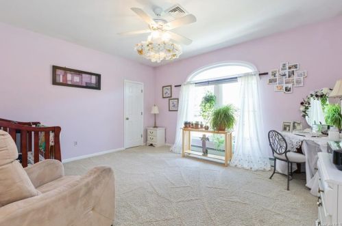 1 Lenni Lenape Ct, Stony Point NY  10980-3438 exterior