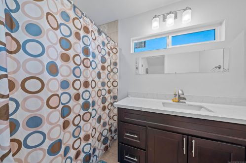 7891 Railroad Ave, Riverside CA  92504-4139 exterior