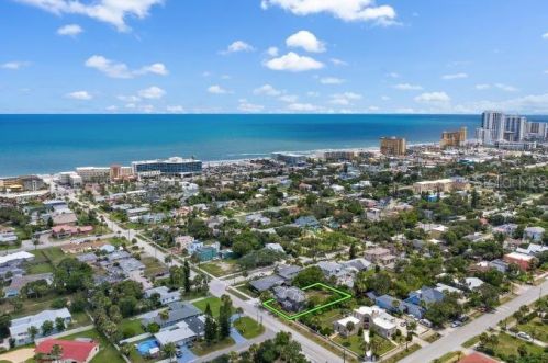 314 University Blvd, Daytona Beach, FL 32118-6654