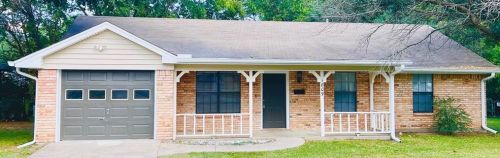 1809 Jefferson St, Kaufman, TX 75142-3443