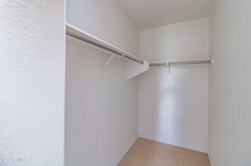 3642 Constitution Dr, Gilbert AZ  85296-8239 exterior