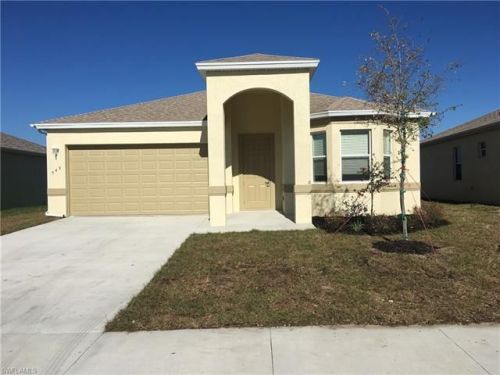 945 Hamilton St, Ave Maria, FL 34142-0027