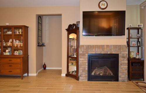 10910 Oak Ridge Dr, Sun City AZ  85351-1663 exterior