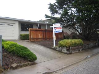 211 Bancroft Way, Pacifica, CA 94044-1402