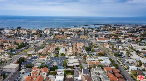 110 Guadalupe Ave, Redondo Beach, CA 90277-3460