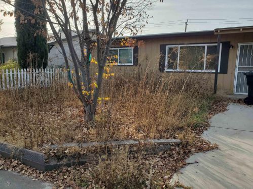 417 Acacia Ave, Manteca, CA 95336-4510