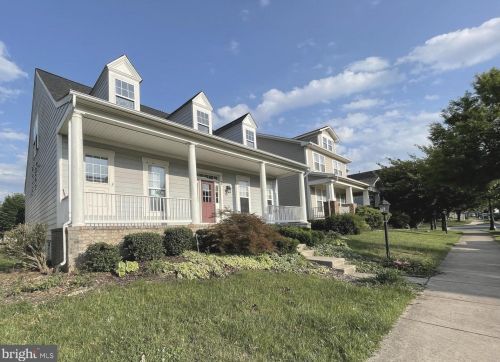 1013 Pickett St, Fredericksburg VA  22401-2604 exterior
