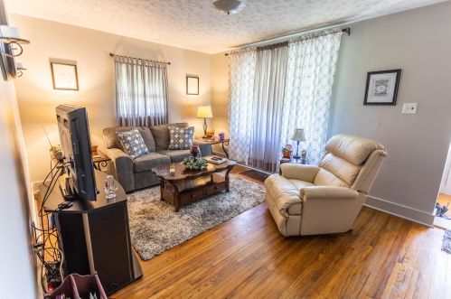 2555 Mccomb Rd, Darbydale OH  43123-1442 exterior