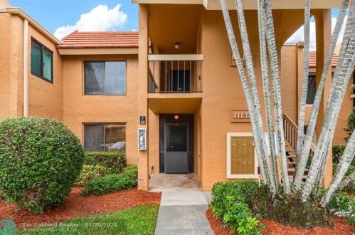 11138 Green Lake Dr, Boynton Beach, FL 33437-1465