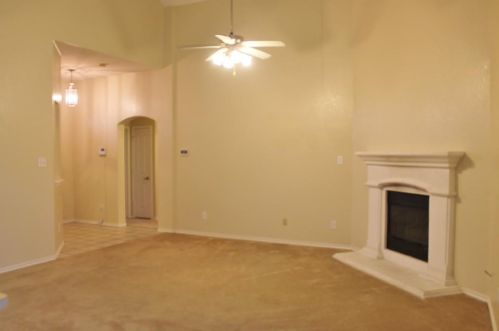 5752 Barrier Reef Dr, Fort Worth TX  76179-7548 exterior