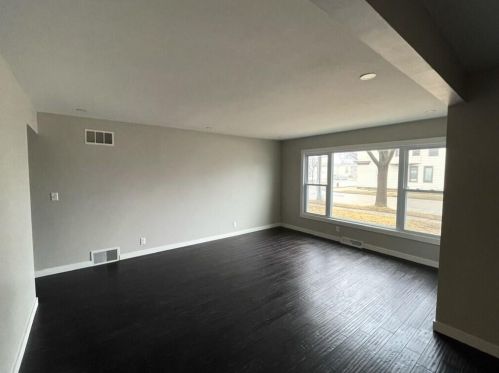 531 Garfield Ave, Milwaukee WI 53208-1545 exterior