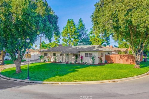 1365 Mulberry St, Riverside CA  92501-1935 exterior