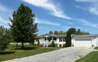 2397 K Parker Rd, Bradyville, TN 37026-4504