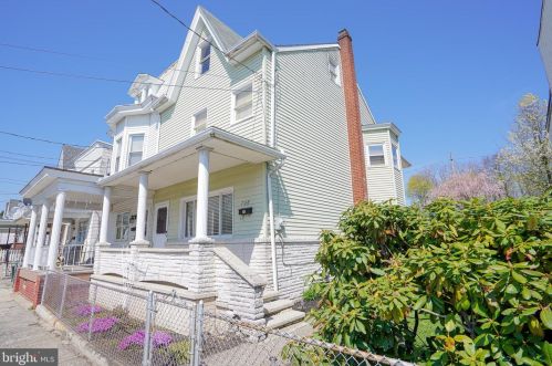 708 Seneca St, Primrose, PA 17901-1645