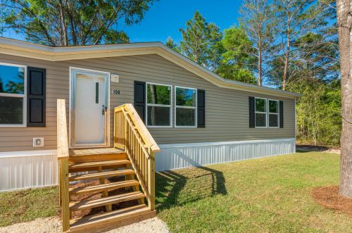 108 Crocus Ave, Defuniak Springs, FL 32433-6550