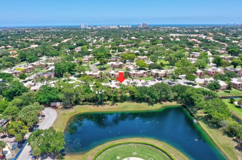 1312 13th Ct, West Palm Beach FL  33410-5111 exterior