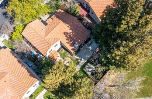 424 Stanford St, Vacaville CA  95687-4653 exterior