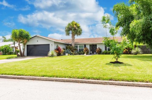 2312 Lauderdale Ct, Orlando, FL 32805-5836