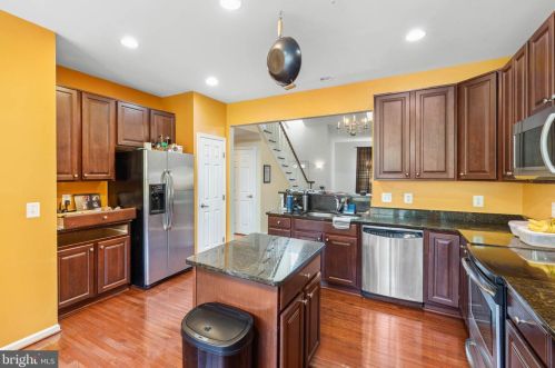 181 Bobwhite Ct, Gordonsville VA  22942-6985 exterior