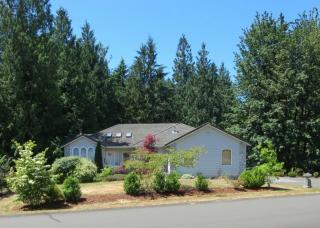 5245 Vine Ct, Olympia, WA 98516-1416