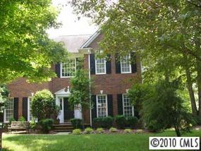 5615 Flowering Dogwood Ln, Charlotte, NC 28270-3732