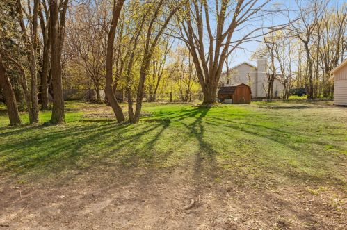 4701 Loomis Rd, Milwaukee WI  53220-4822 exterior