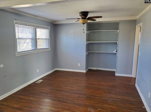 323 Creighton Dr, Cayce-West Columbia SC  29172-3114 exterior