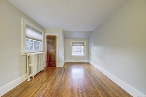 140 Main St, Port Jervis NY  12771-2114 exterior